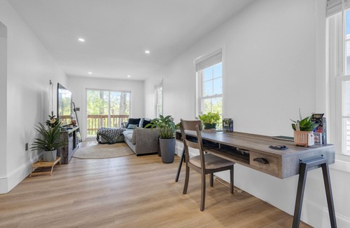 Salem Appartement | ii Serene 3-Bedroom Retreat in Charming Salem, MA