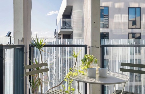 Melbourne Central Business District Appartement | Ikebana Skies CBD Fringe by Queen Victoria Market