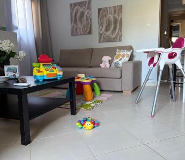 Pefkochori Appartement | Ikia Apartment Private garden and parking