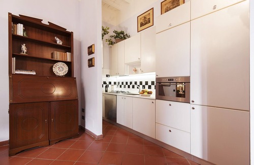 Duomo Appartement | Il Battistero Apt - Luxury Apartments at 20 steps from Duomo; Elevator equipped.