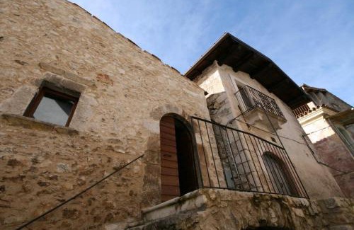 San Pio di Fontecchio Appartement | IL BORGO DI SAN PIO