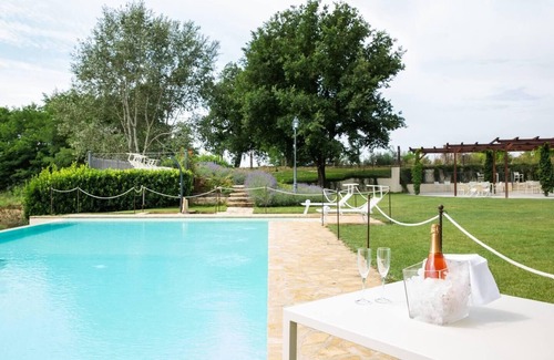 Marsciano Appartement | Il Calato elegant intimate suite
