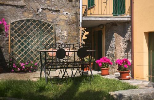 Volastra Appartement | Il Cortile del Contadino