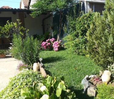Pessione Lit Et Petit-Déjeuner | Il Cortile Della Nonna