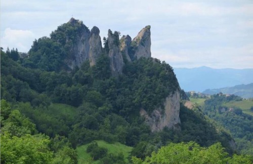 Rocca Malatina Appartement | Il cortile di Rocca