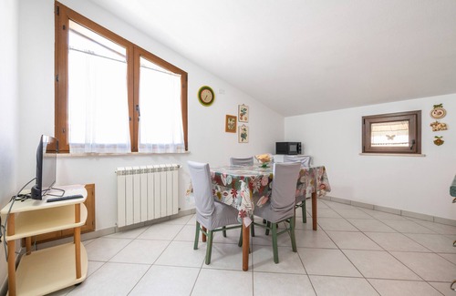 Carbonia Appartement | Il Giardino di Mango: Three-Room Apartment