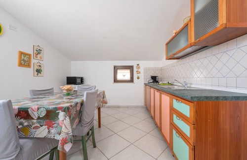 Carbonia Appartement | Il Giardino di Mango: Three-Room Apartment