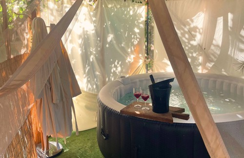 Carbonia Appartement | Il Giardino Di Paola With Jacuzzi