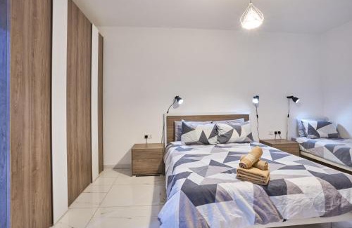 Marsaskala Appartement | Il-Girna- Modern Seaside Accommodation