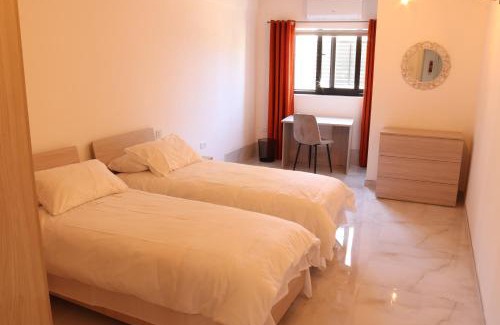 Tal-Ghoqod Appartement | Il-Kantuniera, One Bedroom Ground Floor Maisonette in St Julians