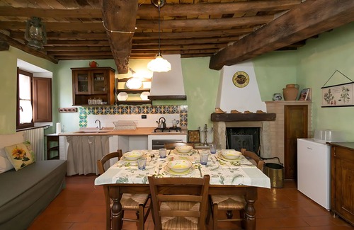 Chianni Maison | Il Mirtillo - Une oasis de paix dans un village italien médiéval