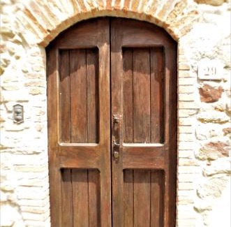 Chianni Appartement | Il Mirtillo - A truly magical place in the heart of Tuscany, nestled in a medieval village