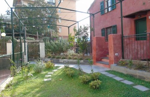 Pegli Appartement | IL PERGOLATO con parcheggio privato