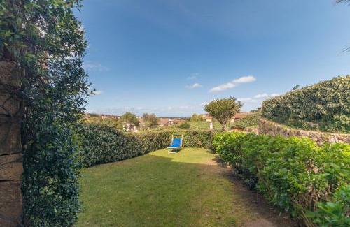 Porto San Paolo Appartement | Il Poggio A3 With Shared Pool - Happy Rentals