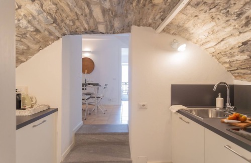 Carate Urio Appartement | Il Porticciolo - Une Chambre Appartement, Couchages 4