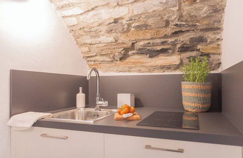 Carate Urio Appartement | Il Porticciolo - Une Chambre Appartement, Couchages 4