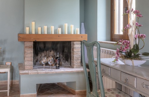 Collesanto Appartement | Il Rustico: converted Umbrian taverna