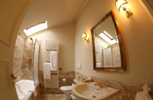 Ranco Hôtel | Il Sole Di Ranco