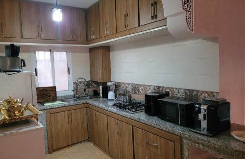 Tamazouzte Villa | Ilafe Farmhouse, Villa avec Piscine Chauffée Privée et Jacuzzi pour Familles