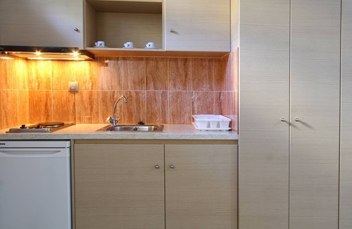 Paralia Agias Fotinis Maison | Ilioxenia Studio & Apartments