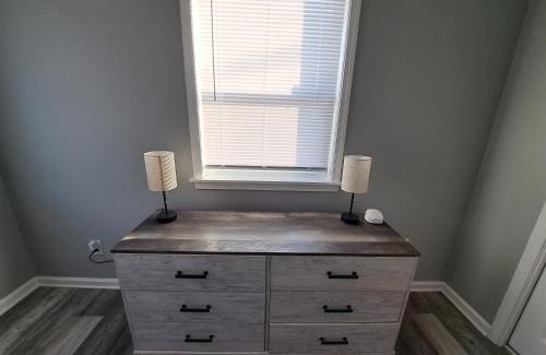 Streator Maison | Illini Hideaway