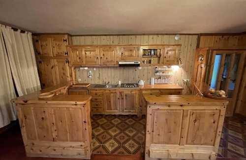 Corgnolaz Appartement | Im Skigebiet auf autofreier Alm zwischen den höchsten Bergen der Alpen.