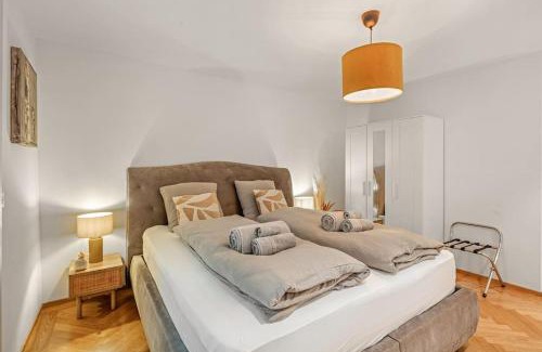 Center Appartement | Im Stadtzentrum gelegenes Apartment mit Kingsize Bed