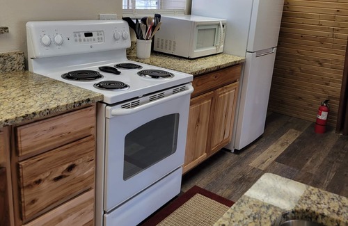 Cripple Creek Maison | Cripple Creek Cozy Cottage pour 2 personnes avec bain à remous