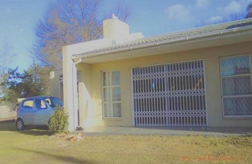Umtata Maison | Imimangaliso Guest House
