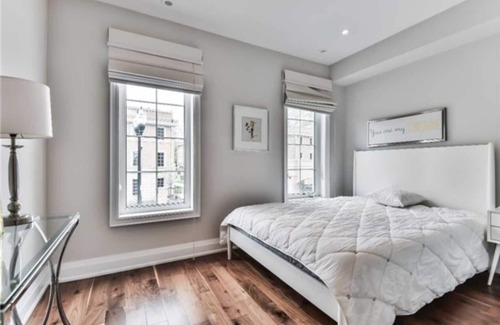 Lawrence Park Maison | Immaculate Executive Townhouse