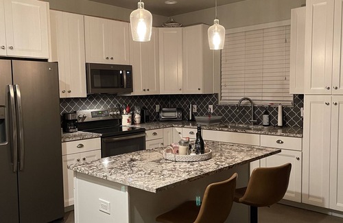 Tucson Maison | Immaculate guesthouse in the NW Tucson desert...yet close to everything!
