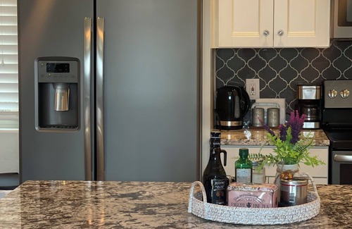 Tucson Maison | Immaculate guesthouse in the NW Tucson desert...yet close to everything!