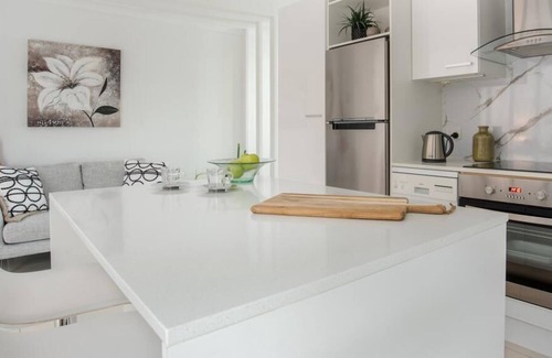 Lutwyche Appartement | Immaculate Sanitized Apartment Near Brisbane City & Airport