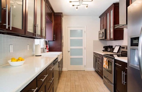 Coral Terrace Maison | Immaculate spacious 3/2 in the heart of Miami, FL