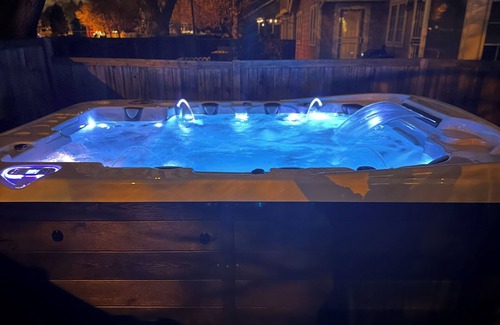 Lakewood Maison | Immersive Spa Retreat - A Fantasy Smart House