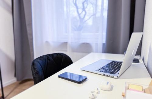 Altstadt Appartement | ImmoStay G#3 Zentrales Apartment mit Balkonblick