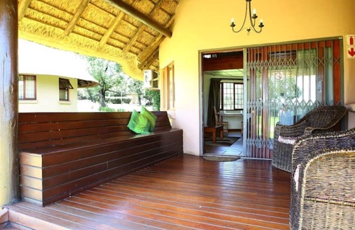 Krugersdorp Chalet De Ski | Impangele Lodge Chalet 03 - Loft