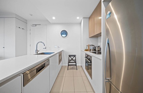 Barton Appartement | Impeccable 1-Bed with Alfresco Dining in Barton