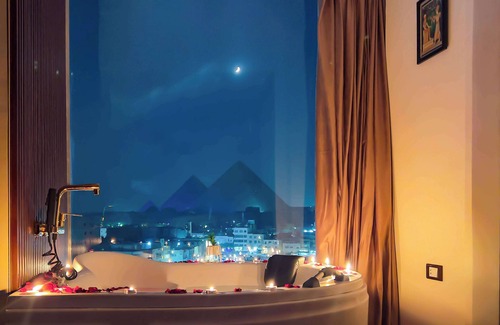 Al Haram Lit Et Petit-Déjeuner | Imperial Pyramids Heights Suite
