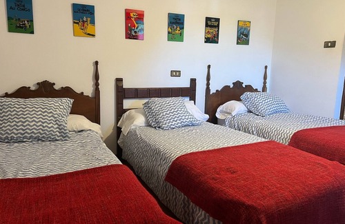 Entrambasaguas Maison | Impressive 18th century farmhouse from Montañes.