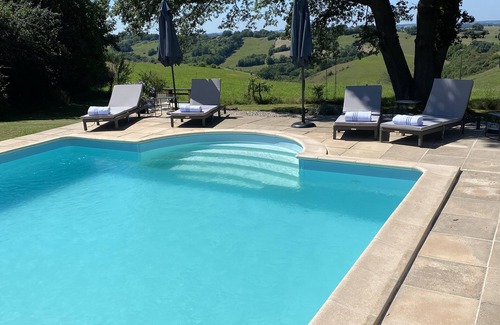Salerm Maison | Impressive 4* country house with private heated pool and Hot Tub. Sleeps 10.