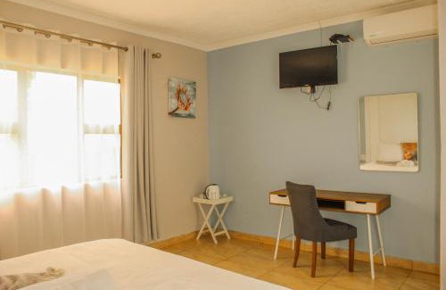 Umzimvubu Cabine | Imvomvo Country Lodge and Conference Center