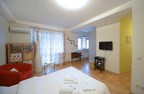 Shevchenkivs'kyi District Appartement | 🌏💛💙🇺🇦 in Київ