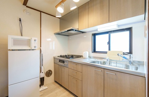 Sumida Appartement | In 4 minutes, you can go directly to Sky Tree and Sensoji Temple! A Perfect Blend of Convenience and Nature - Tokyo Riverside Guest House, Experience Nature and Tranquility in the City
