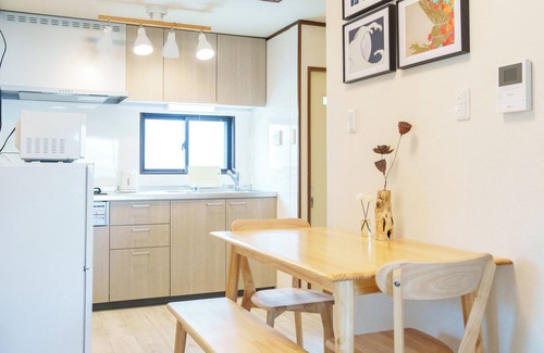 Sumida Appartement | In 4 minutes, you can go directly to Sky Tree and Sensoji Temple! A Perfect Blend of Convenience and Nature - Tokyo Riverside Guest House, Experience Nature and Tranquility in the City