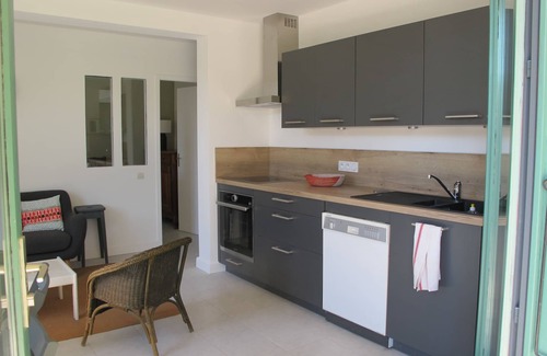 Mirabel-aux-Baronnies Maison | Dans les oliviers, en Provence, maison pour 6-7 personnes avec piscine