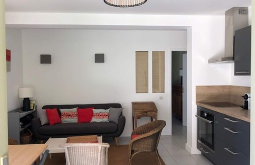 Mirabel-aux-Baronnies Maison | Dans les oliviers, en Provence, maison pour 6-7 personnes avec piscine