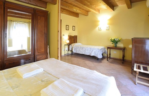 Porotto Appartement | In a quiet location, outside Porotto, this welcoming apartment welcomes you.