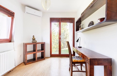 Obuda hegyvideke Appartement | In a quiet part of Buda in a green environment with a panorama of the city
