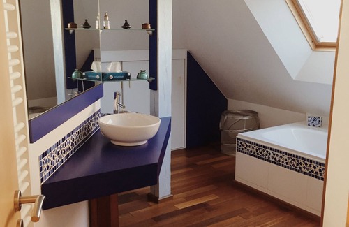 Saverne Maison | En Alsace avec Annie ! Chambre côté cour